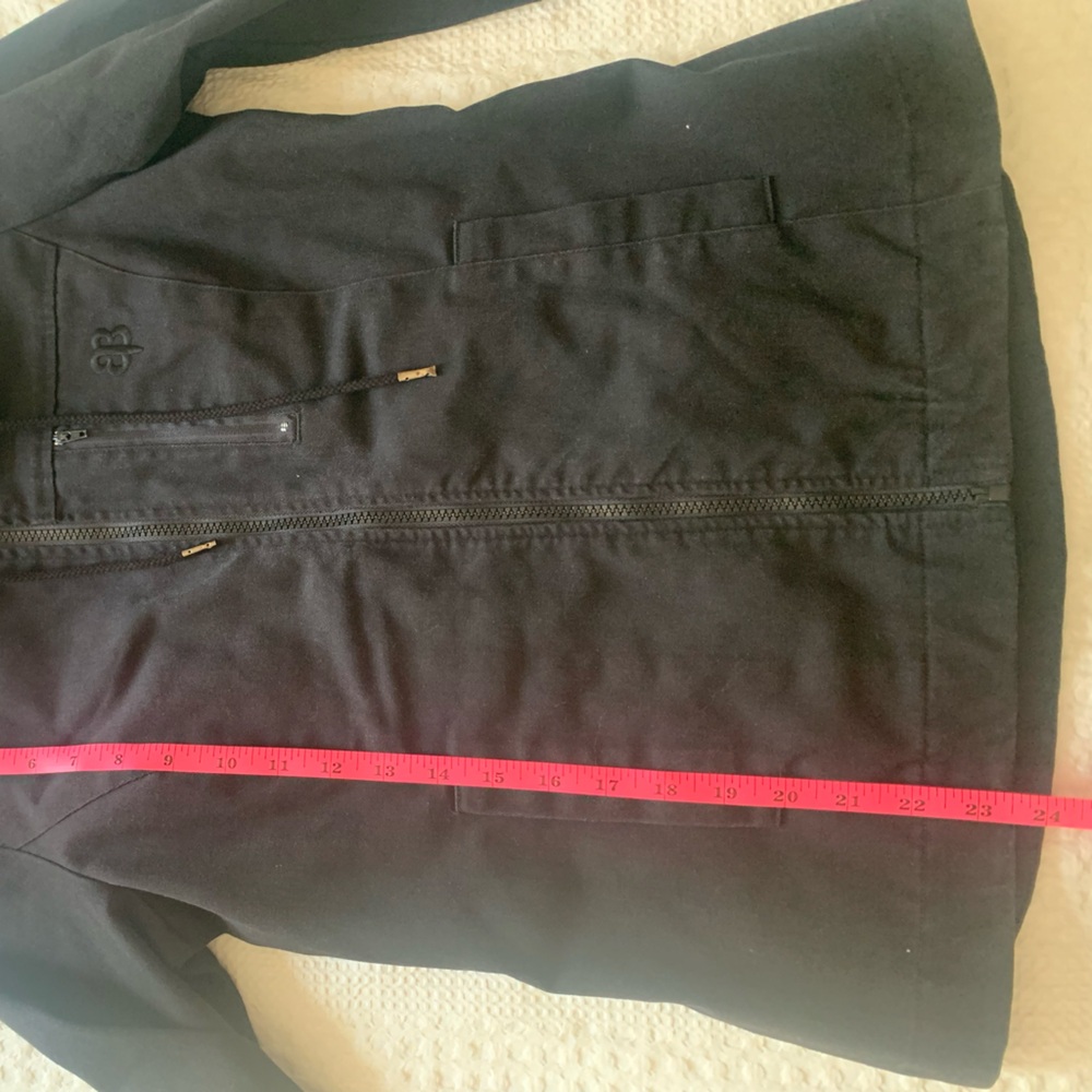 BETABRAND Jacket - Picture 11 of 12